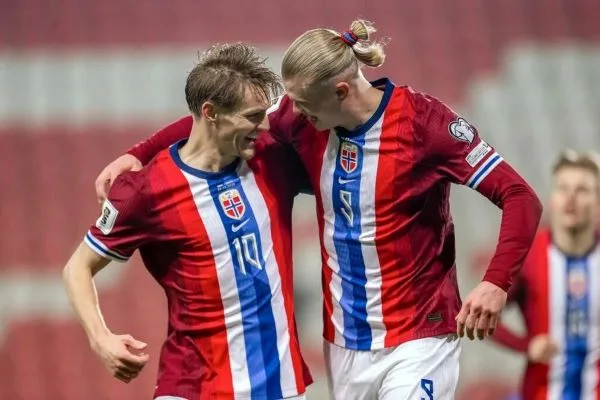 厄德高和哈蘭德是挪威的進攻核心(photo:sportnews)/金享娛樂城