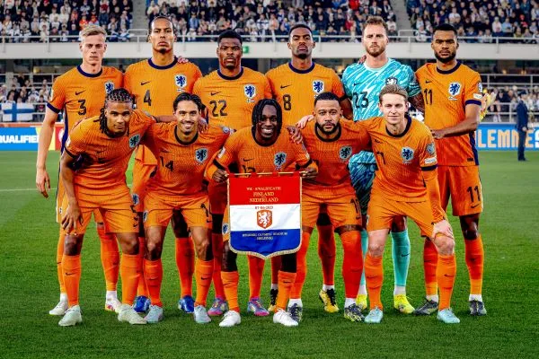 荷蘭的比賽風格以控球及勒部推進為主(photo:fourfourtwo)/金享娛樂城