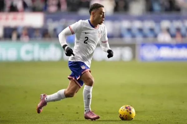 德斯特能夠兼顧推進與回防(photo:yahoosports)/金享娛樂城