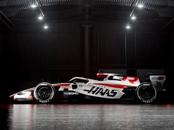 哈斯新車大幅增加白色與紅色/金享娛樂城