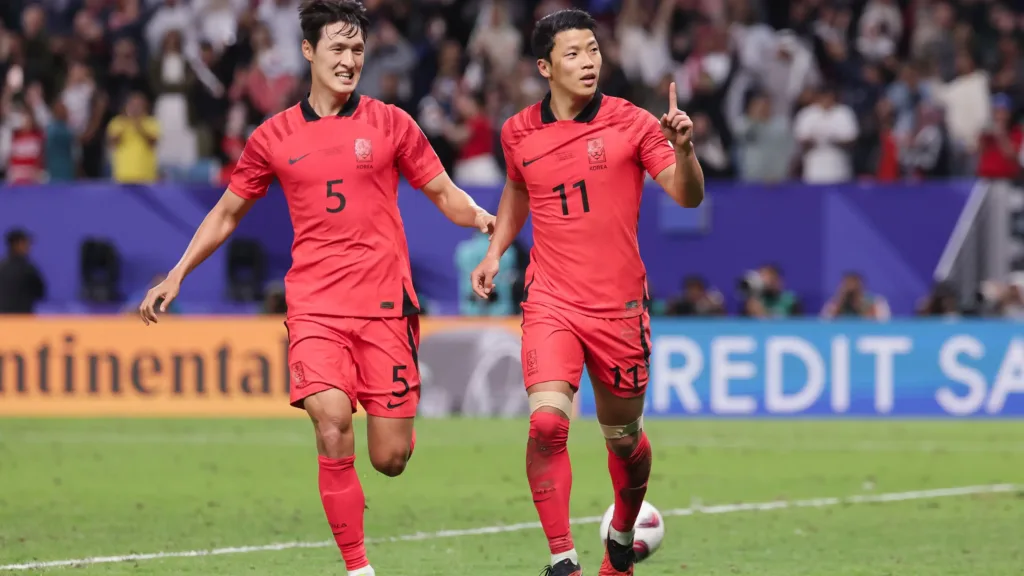 兩位男性韓國球員(photo:GOAL)/金享娛樂城