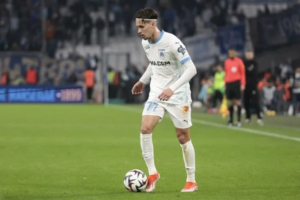 Amar Dedic是波赫世足隊能持續組織攻擊的核心選手(photo:ligue1)/金享娛樂城