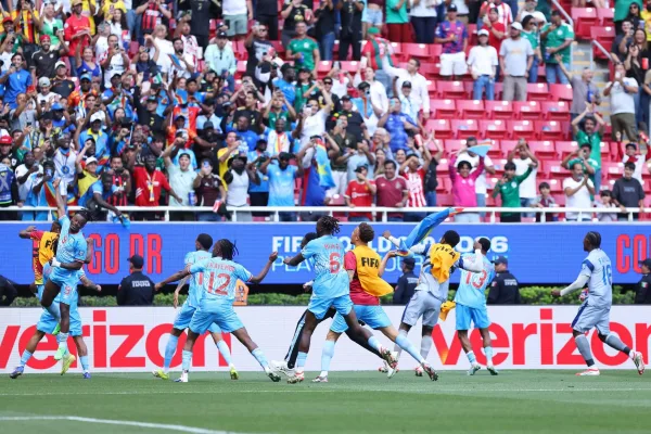 洲際附加賽剛果球員勝利後激情慶祝(photo:nytimes)/金享娛樂城