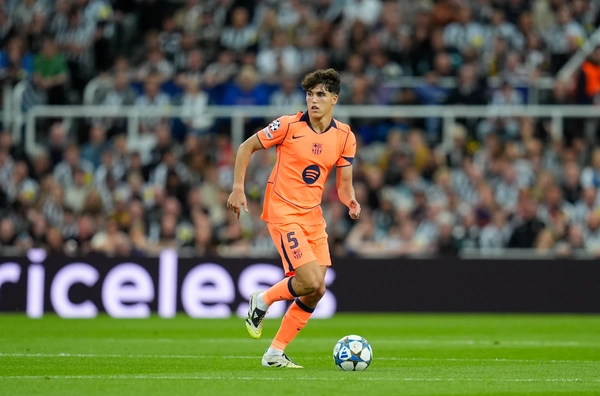 Pau Cubarsí擁有優秀的球場預判能力(photo:barcablaugranes)/金享娛樂城